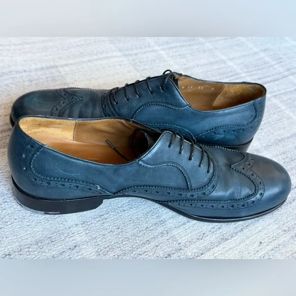 Salvatore Ferragamo Men's Blue Leather Brogues