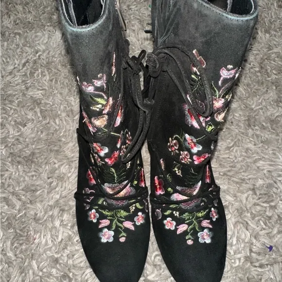 Sam Edelman Anthropologie Suede Winnie Ankle Boots Black Embroidered Size 11