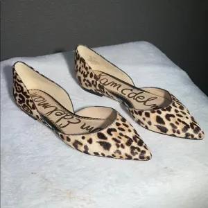 Sam Edelman Brown and Black Flats with Animal Print Elegance