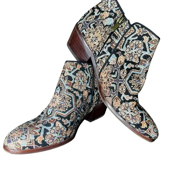 Sam Edelman Petty Ankle Boots