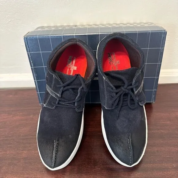 Sandro Moscoloni  Men’s seamed  derby leather sneaker size 9D in black new