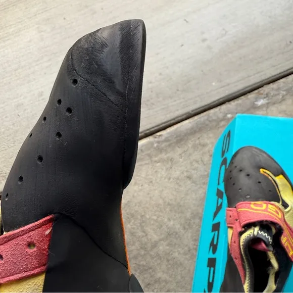 Scarpa Climbing Shoes