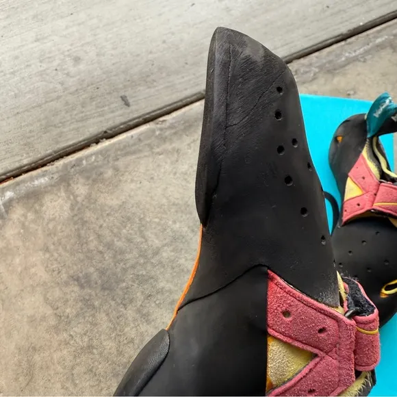 Scarpa Climbing Shoes