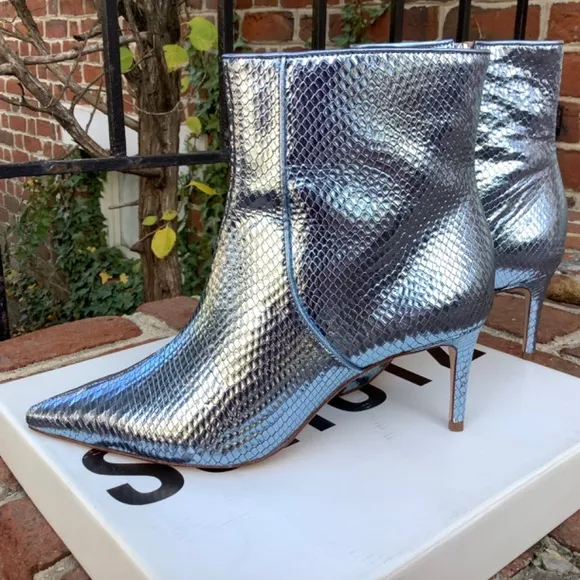 Schutz Bette Ankle Boots Metallic Blue Leather Size 9.5
