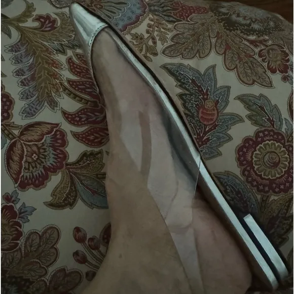 Schutz Sling Back Flats Leather Pointed Toe Women's Size 7.5 B