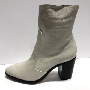 Schutz Women's Alysha Pearl Zip Boots, Size 8.5 M