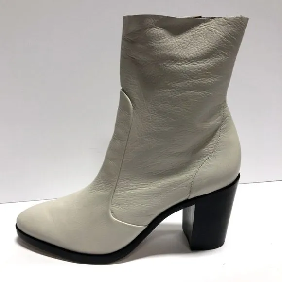 Schutz Women's Alysha Pearl Zip Boots, Size 8.5 M
