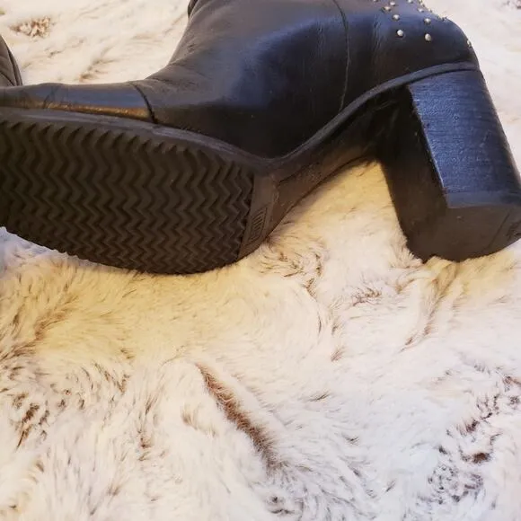 SCHUTZ WOMENS FLAVIA LEATHER BOOTS SIZE 8