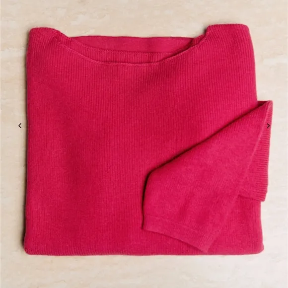 Sezane Clement Pull Sweater in Fuschia
