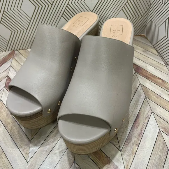 ShuShop Women's Gray Slide Sandals Gina Wedges size 8.5 SB2