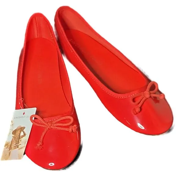 Sincerely Jules Bright Red Bowtie Ballet Flats in size US 8M