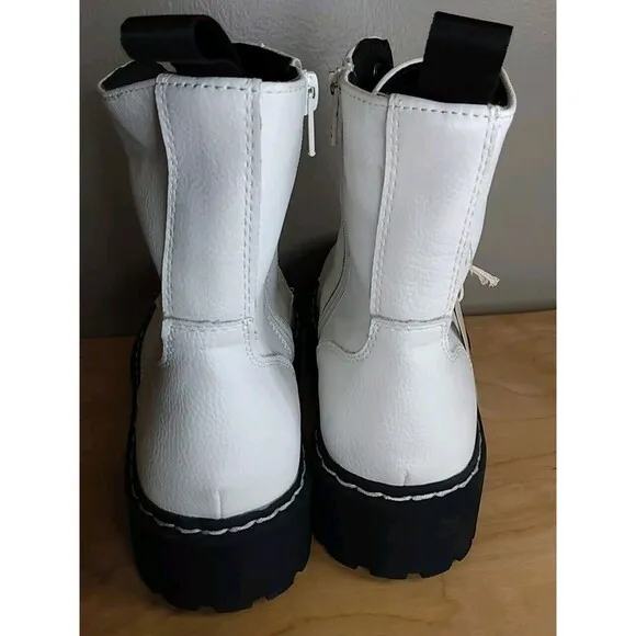 Sincerely Jules Women White Textured Harley Lace Up Combat‎ Boots Size 8M