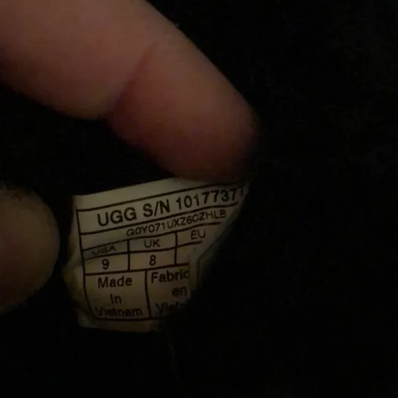 Size 9 lil girls black ugg boots