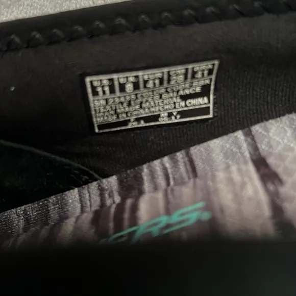 Skechers Air Cooled Memory Foam EZ FLEX 3.0 SONGFUL Sz 11 NWOB Ret $109