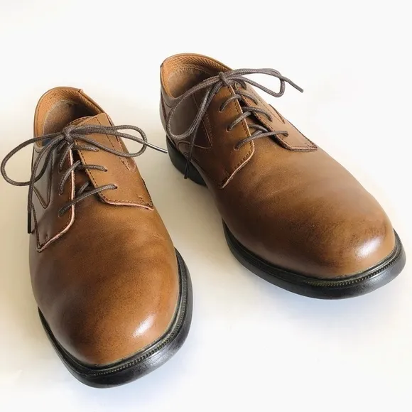 Skechers Relaxed Fit Revelt Remex Derby Extra Wide