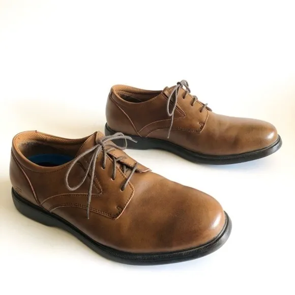 Skechers Relaxed Fit Revelt Remex Derby Extra Wide