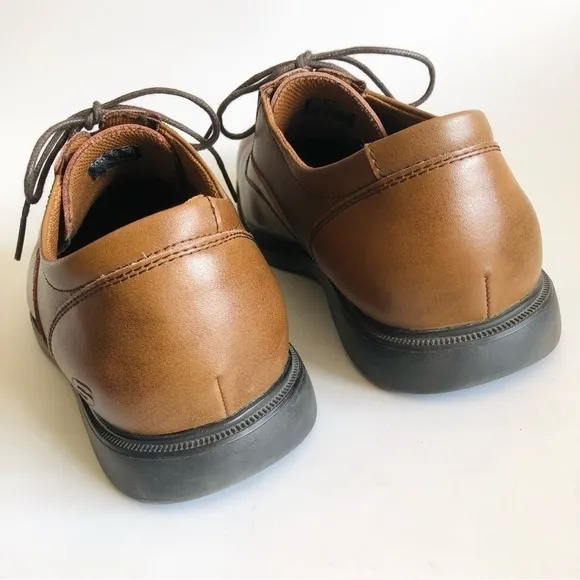 Skechers Relaxed Fit Revelt Remex Derby Extra Wide
