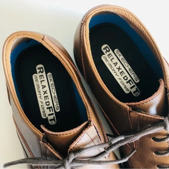 Skechers Relaxed Fit Revelt Remex Derby Extra Wide