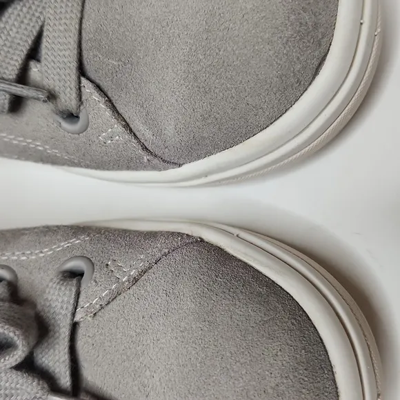 Sketchers Women's Street LA Cleat Back Again Contrast Stitch  Suede Gray Sneaker