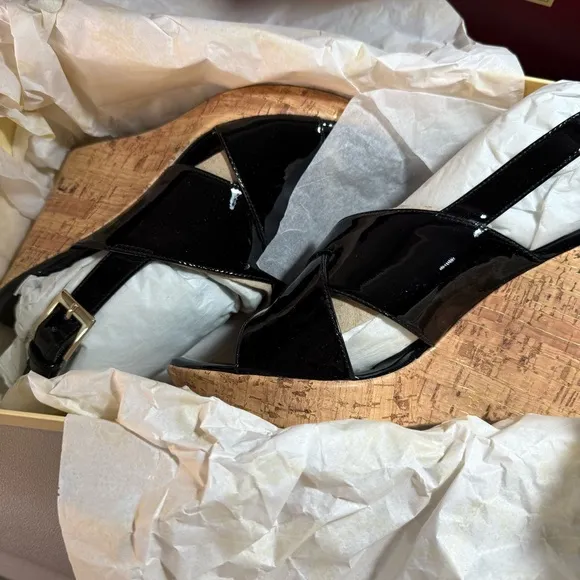 Sofft Zita Black Patent Leather and Tan Cork Slingback Wedge Sandals 8M