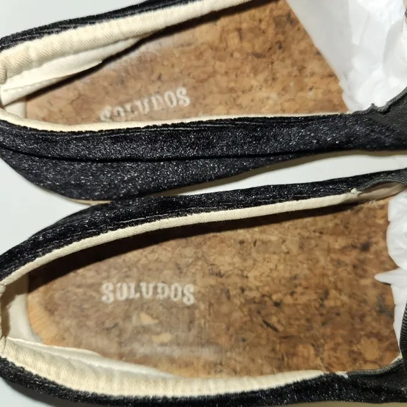 SOLUDOS Black Slip On Velvet Gold Beaded Embroidered Elephant Sneakers Size 9