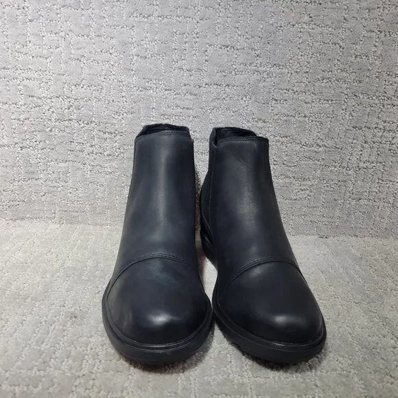 Sorel Evie II Women's Size US 9.5 Black Leather Waterproof Side Zip Ankle Boots.