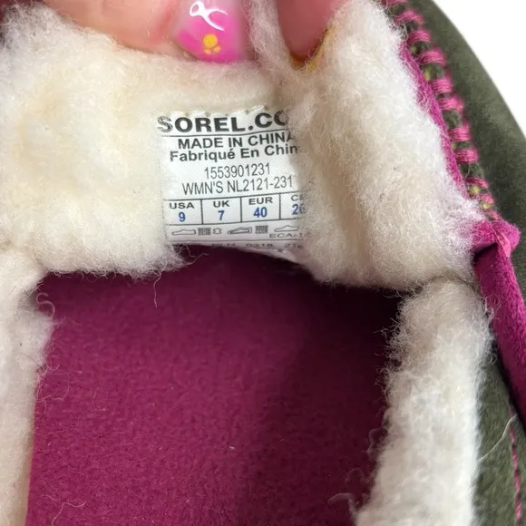 SOREL Women’s Green Tremblant Blanket Moccasins Fleece Lined Slippers Size 9