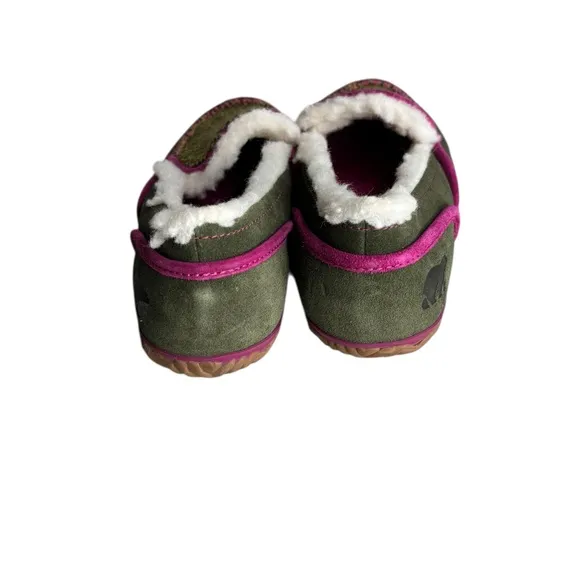 SOREL Women’s Green Tremblant Blanket Moccasins Fleece Lined Slippers Size 9