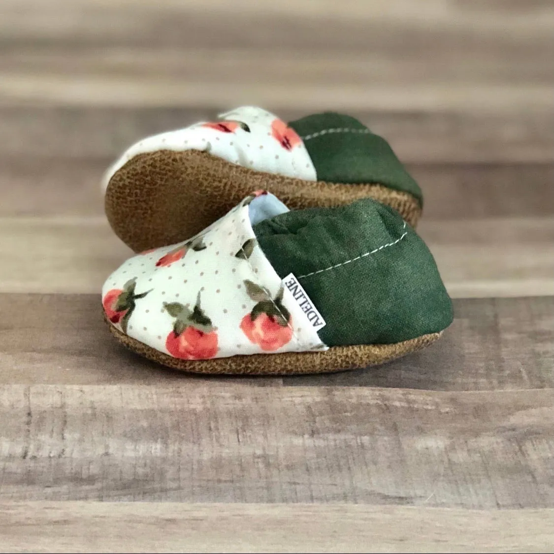 SOUTHERN FLORAL Moccasins