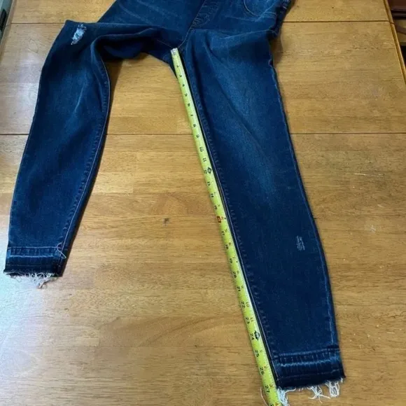 Spanx Distressed Skinny Jeggings Pull On Jeans Tummy Control Pockets, Size M