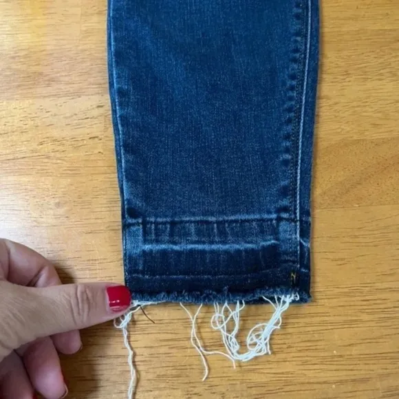 Spanx Distressed Skinny Jeggings Pull On Jeans Tummy Control Pockets, Size M