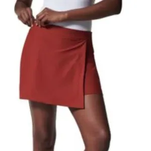 Spanx Sunshine Skort, 6&quot; Size M NWT