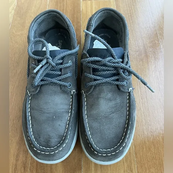 Sperry Boys Gamefish Boat Shoes Blue / Gray Top sider Size 5.5M Slip on Leather