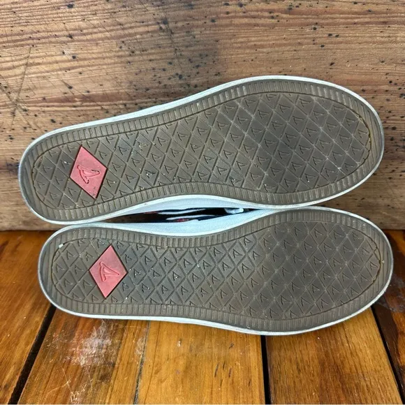Sperry Top-Sider Crest Vibe Boat Shoe Lobster Crab Size 6