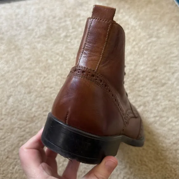 Stafford Brown Leather Brogue Style Wing Tip Boots Men's Size 10
