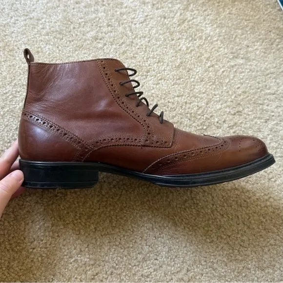 Stafford Brown Leather Brogue Style Wing Tip Boots Men's Size 10