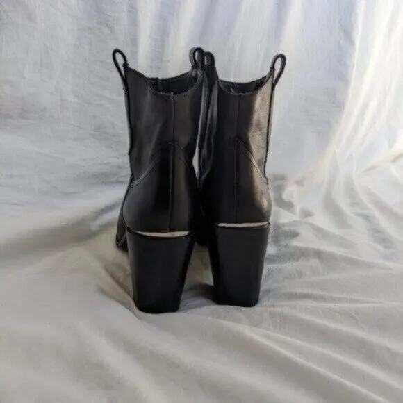 Steve Madden Black Zora Leather Booties Size 10 Women