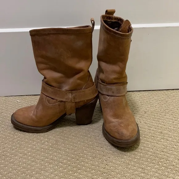 Steve Madden “hocus” boot