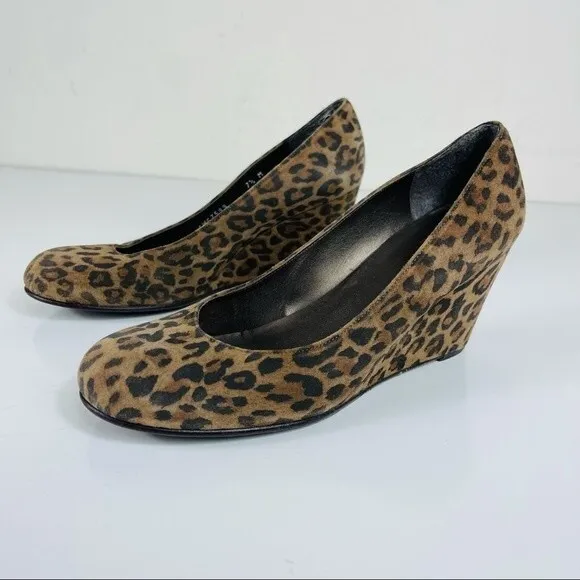 Stuart Weitzman Animal Leopard Cheetah Print Suede Leather Wedge Round Toe Shoes