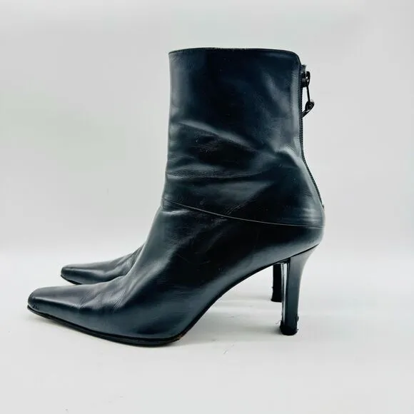 Stuart Weitzman Boots Womens 8.5 Black Leather Ankle Bootie Heeled Side Zip