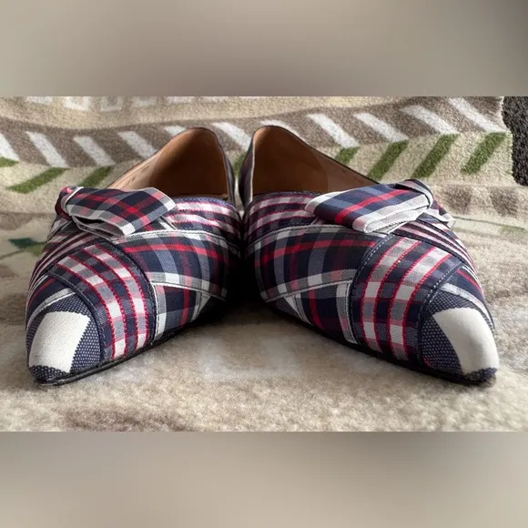 Stuart Weitzman Bow Detail Pointed Toe Plaid Flats in Navy Red White Size 9.5M