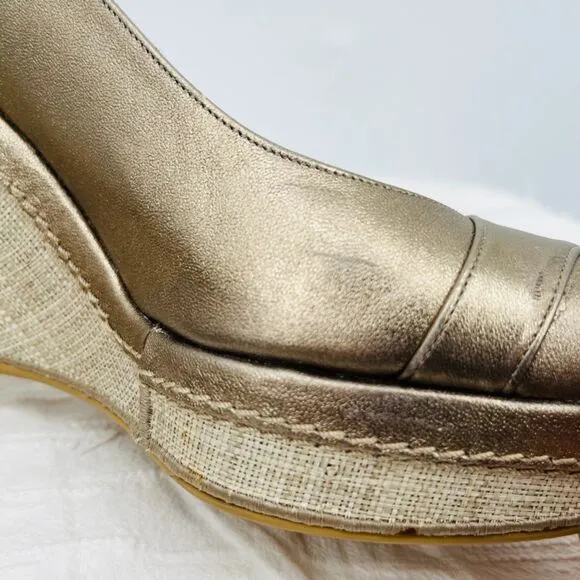 Stuart Weitzman Gold Peep Toe Slingback Wedges, Size 7, Luxury Coastal Grandma