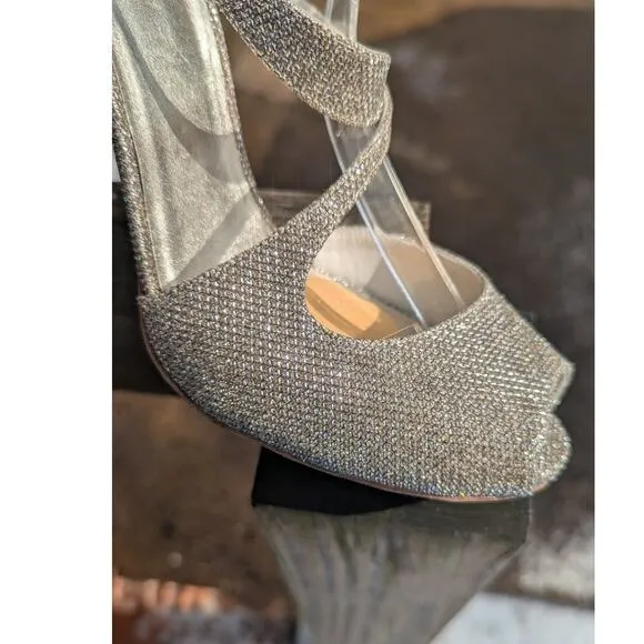 Stuart Weitzman Inviting sparkling strappy heels in Platinum Noir size 10