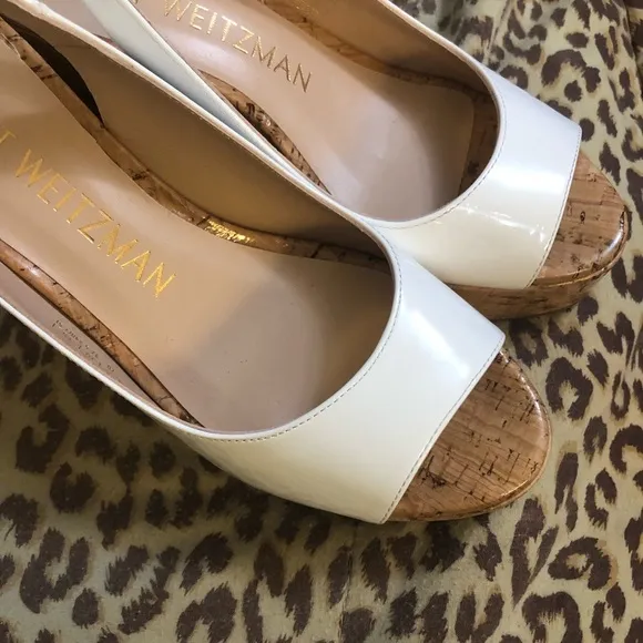 Stuart Weitzman “RIVERIA” White Wedge Sandal 🇪🇸