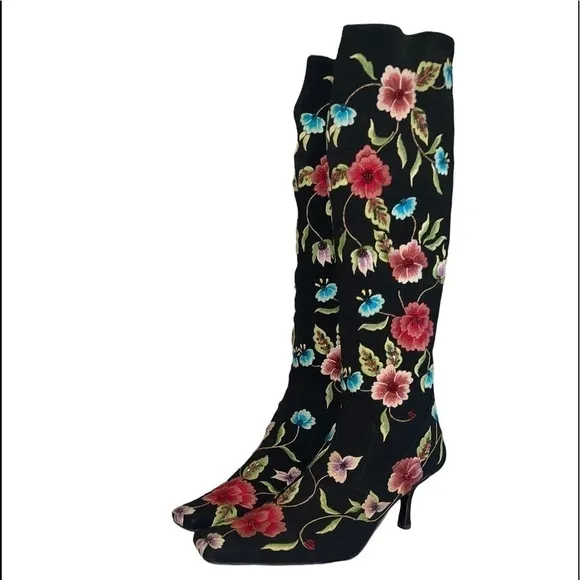 SXS Floral Boots style S-83 with dust cover, no box. Size 36.5 (US Size 6)