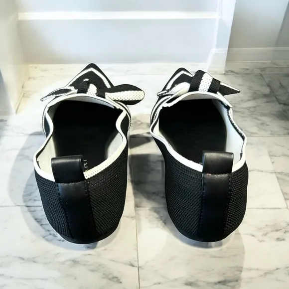 Tahari Florentia Flats, Black and White with Tie Knot