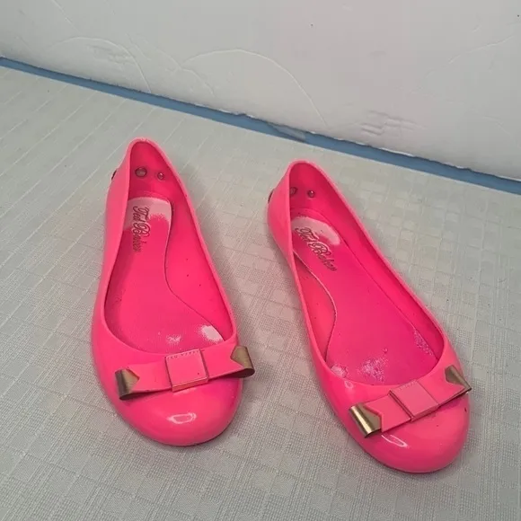 Ted Baker London bow flats on pink