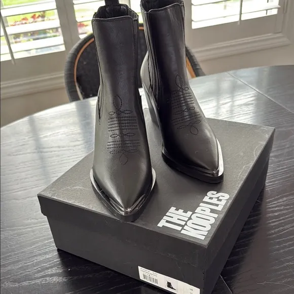 The Kooples Western Ankle Boots NWT size 39