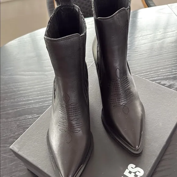 The Kooples Western Ankle Boots NWT size 39