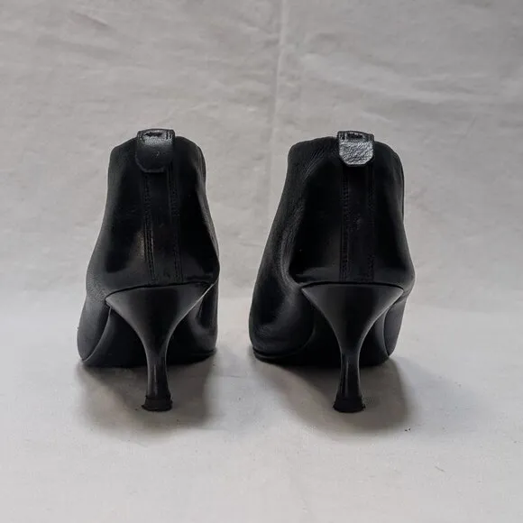 The Row Black Leather Heeled Low Ankle Booties Shoes Size 38.5 US 8.5